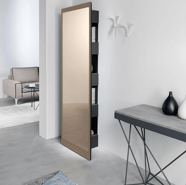 Specchiera scorrevole in vetro a specchio bronzato agganciata ad un modulo libreria Slide di Pezzani