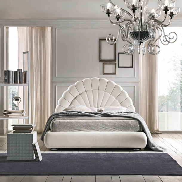 Letto Elios di Susan imbottiti