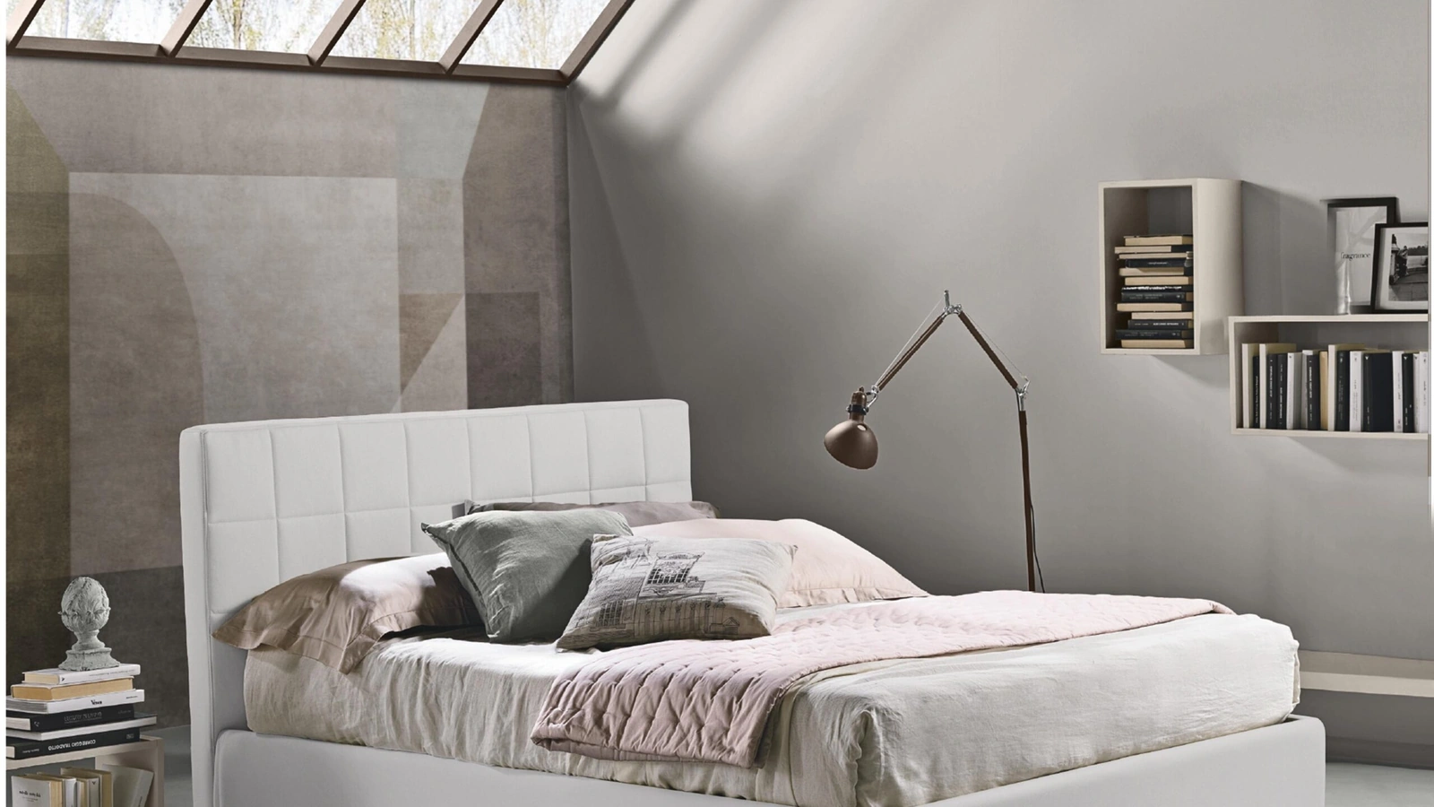 Letto Saturno di Susan imbottiti