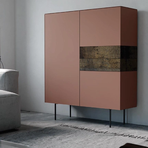 Madia in vetro laccato opaco e Corten Titolo 105 di Artigianmobili