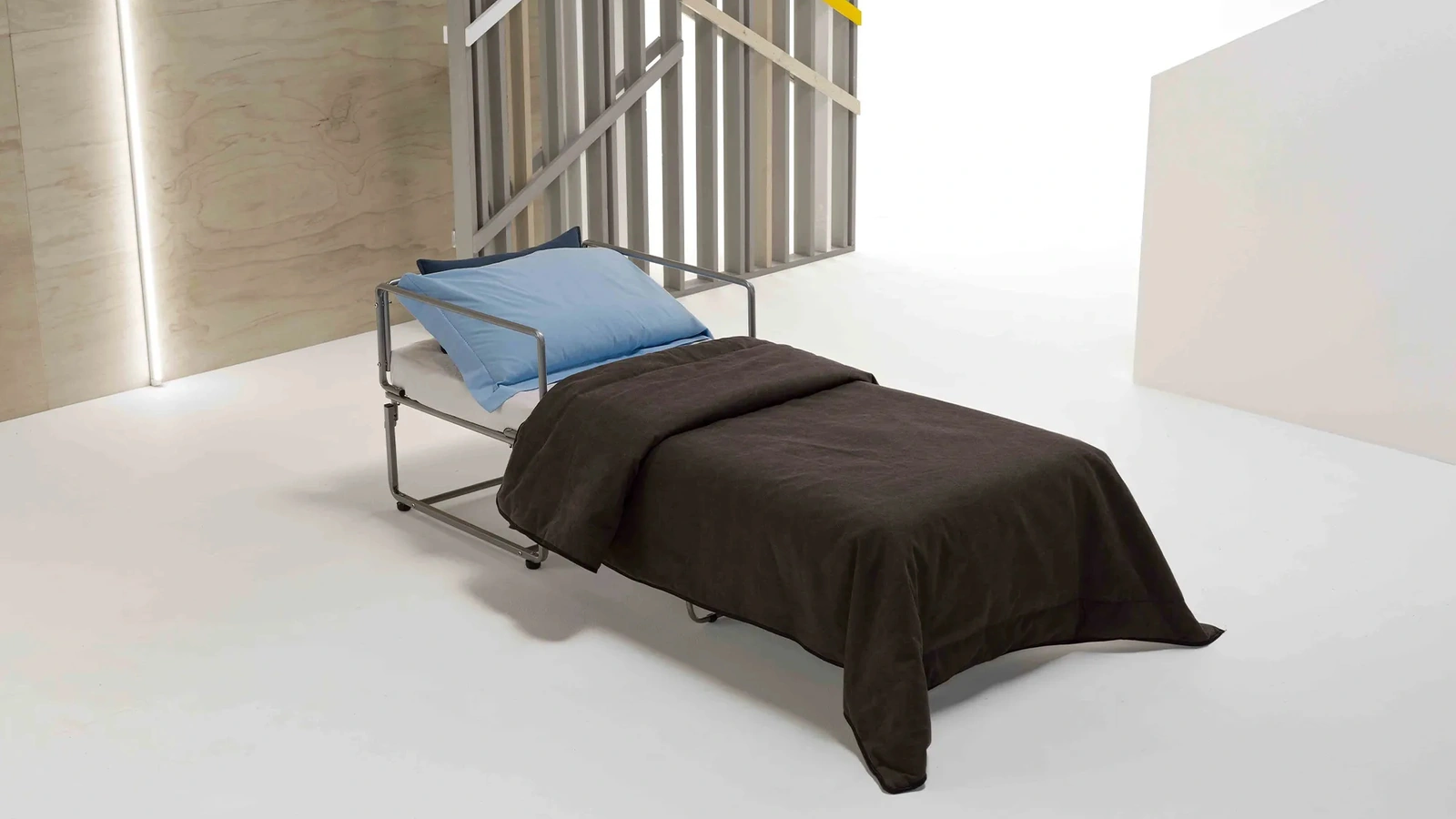 Poltrona letto Loulou di Dienne Salotti