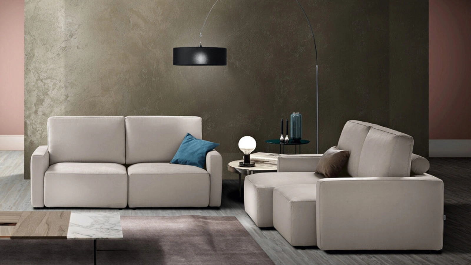 Divano relax lineare in tessuto con sedute estraibili Terry di Biel