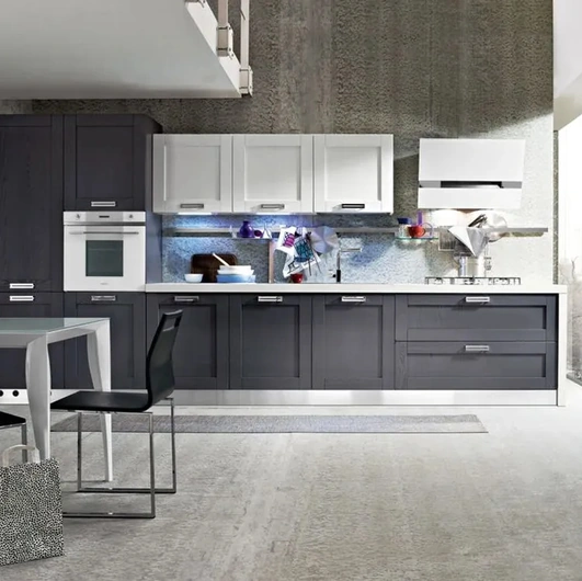Cucina Classica lineare in legno laccato Signoressa 03 di Ar-Tre