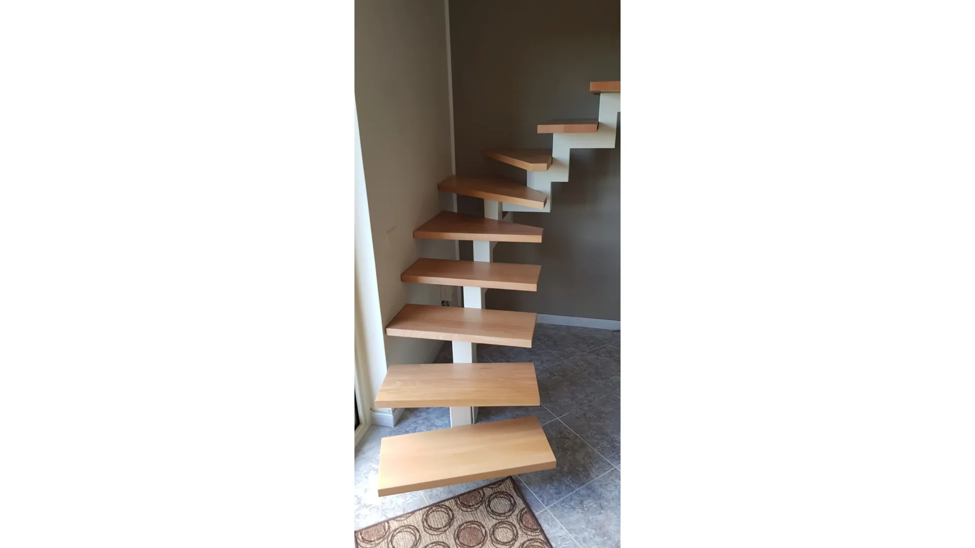 Scale Su Misura per Piccoli Spazi
